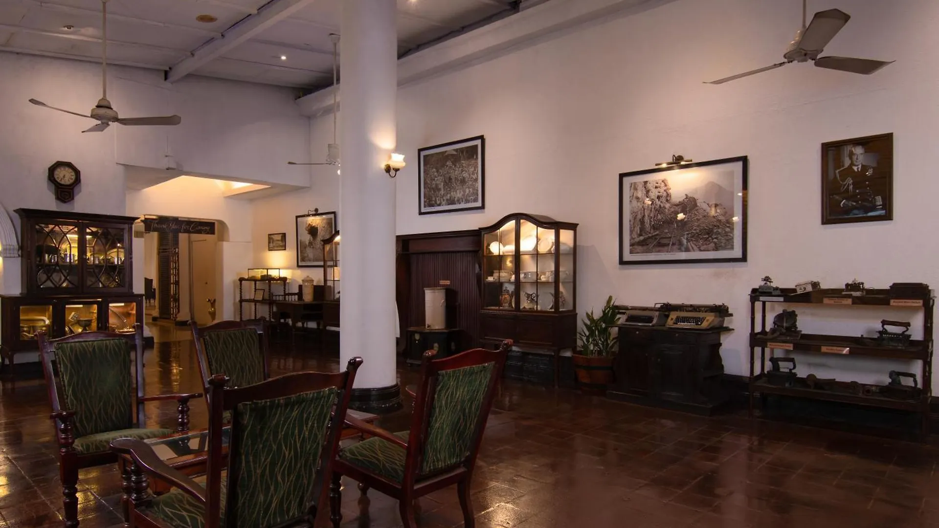 *****  קנדי Queen'S Hotel סרי לנקה