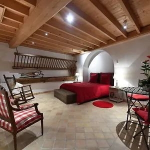  Couette-café Chateau De La Flechere France