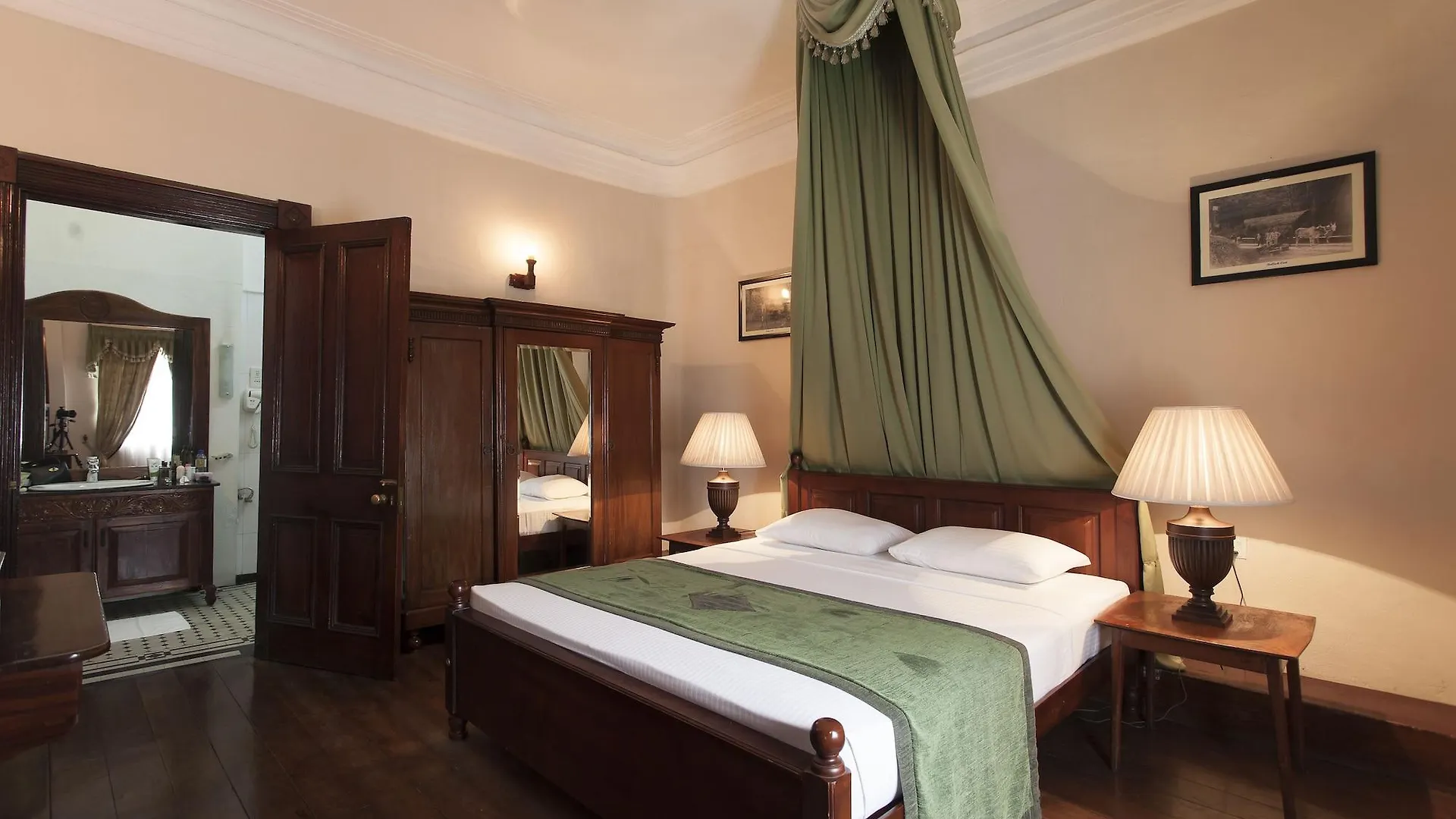 *****  Queen'S Hotel Kandy Sri Lanka